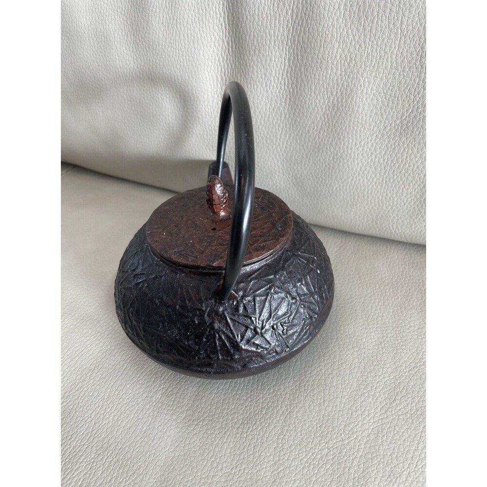 Vintage Japanese Cast Iron Teapot Tea Kettle stamped Enameled Pine Needle Acorn - Picture 6 of 9